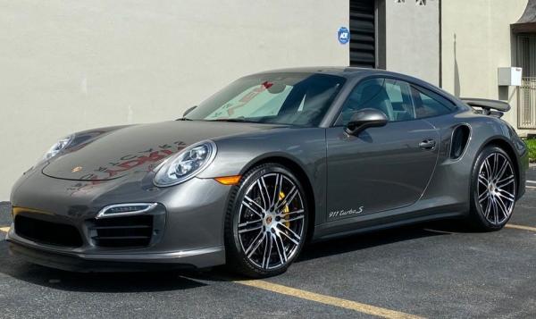 2014 Porsche 911 Turbo S Coupe 2dr