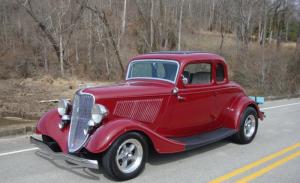 1933 Ford Coupe 5 Window 350 Chevy Engine
