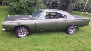 1969 Plymouth Road Runner 383 Engine 8 Cyl