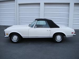 1969 Mercedes-Benz 200-Series 6 Cyl Automatic