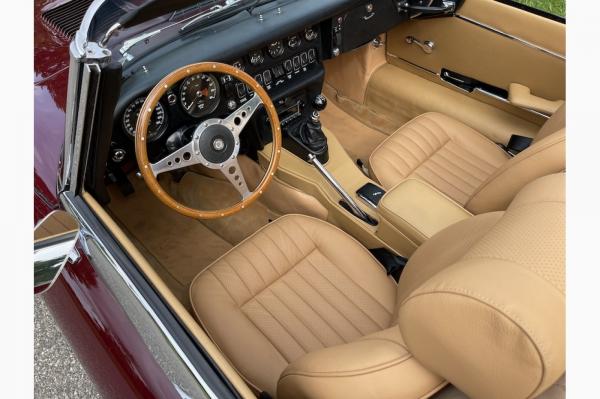 1970 Jaguar E-Type 4.2 Liter Series 2 Roadster
