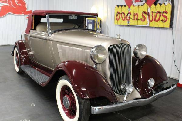 1933 PLYMOUTH PD CONVERTIBLE MANUAL COUPE