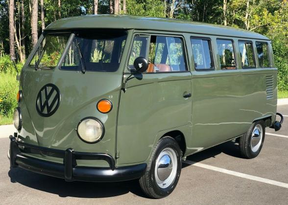 1967 Volkswagen Bus Standard Passenger Van RUST FREE