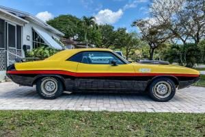 1972 Dodge Challenger 440 Six Pack Coupe Automatic