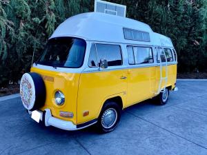 1971 Volkswagen Bus High Roof Adventure Wagon Camper