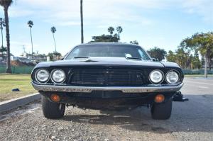 1972 Dodge Challenger 8 Cyl Title Clean