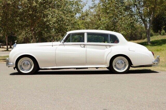 Cars - 1961 Rolls-Royce Silver Cloud II LWB Automatic