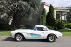 1961 Chevrolet Corvette Small block V8 with an automatic transmission