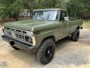 1977 Ford F250 Pickup Green 4WD Automatic
